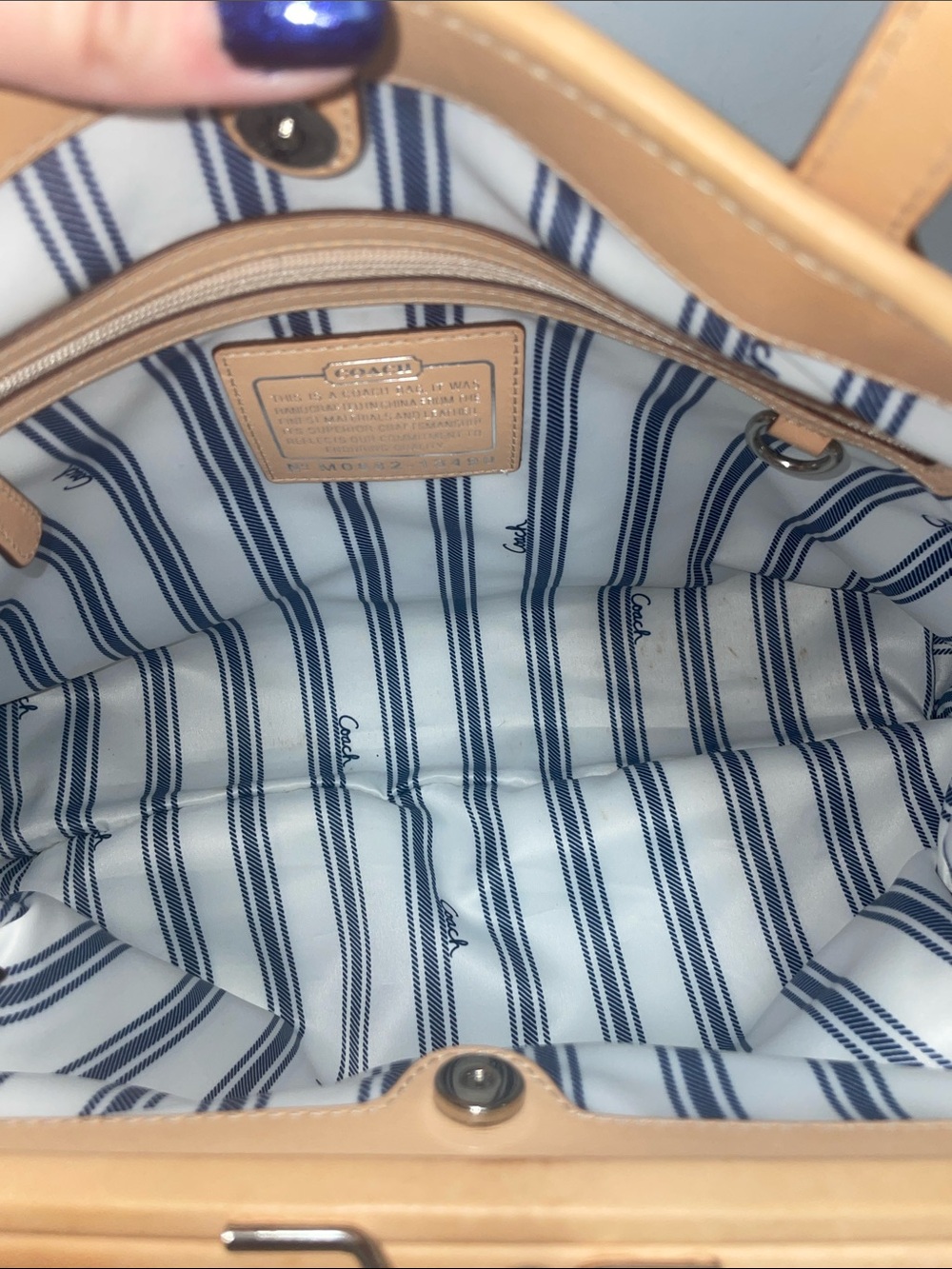 Coach ‘Hamptons’ 10th Anniversary Archive Shoulder Bag - Picture 14 of 16